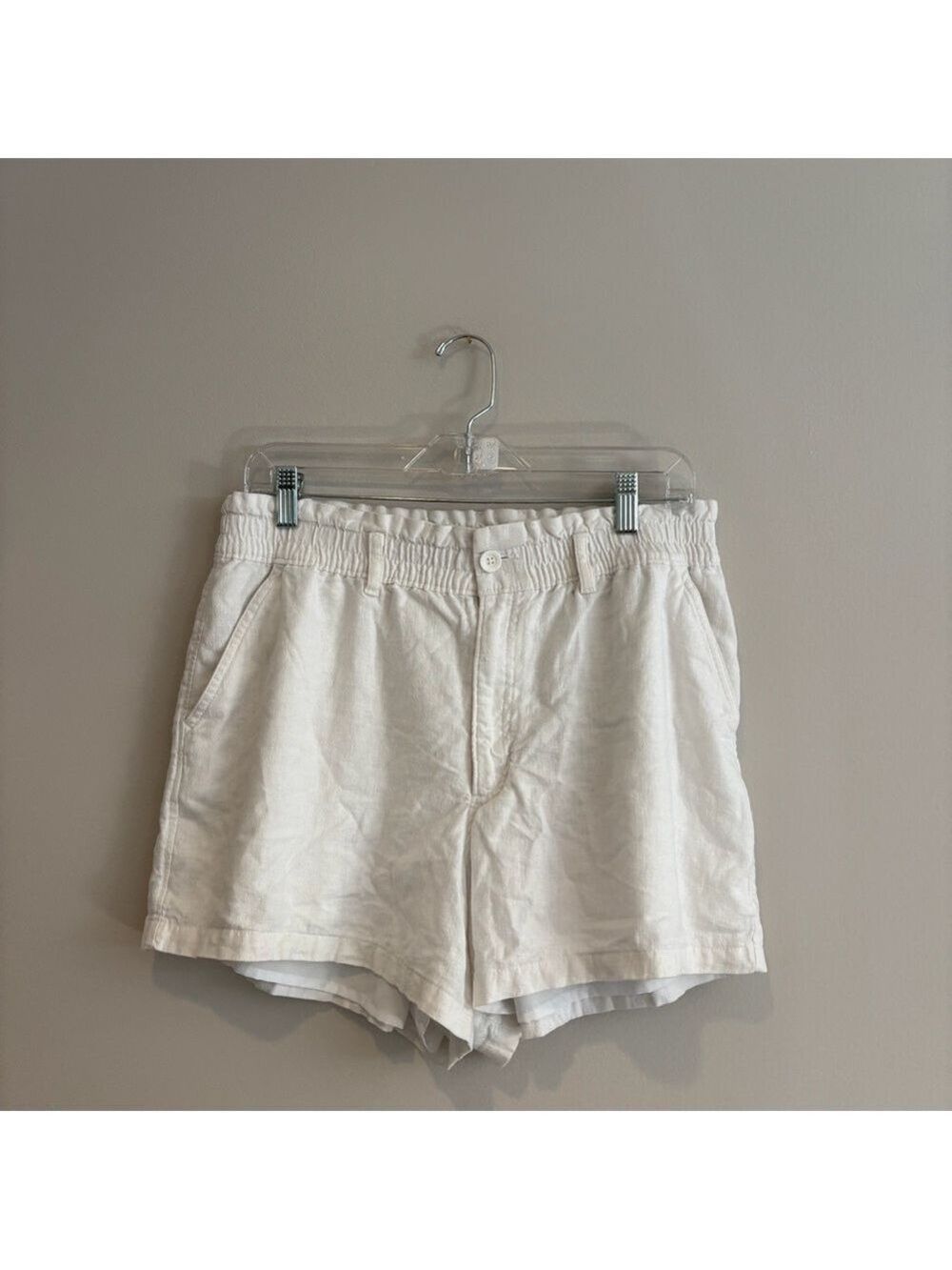 Hollister White Elastic Waist Ultra High-Rise Soft Shorts Size L